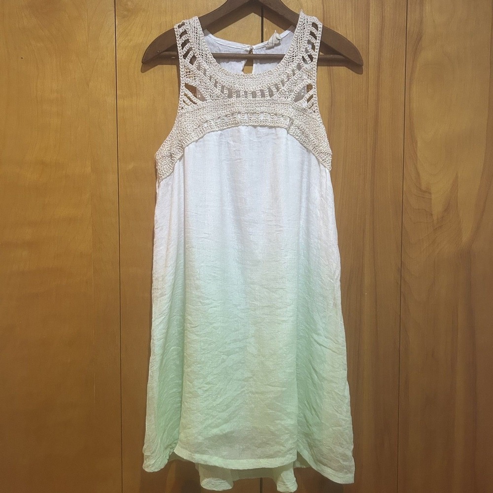 Sand & Spirit Dress Size L Ombre‎ White Green Crochet Neckline Beach Boho Resort